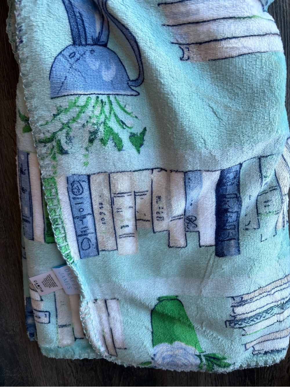 NWT Draper James Book Throw Blanket - Picture 6 of 6